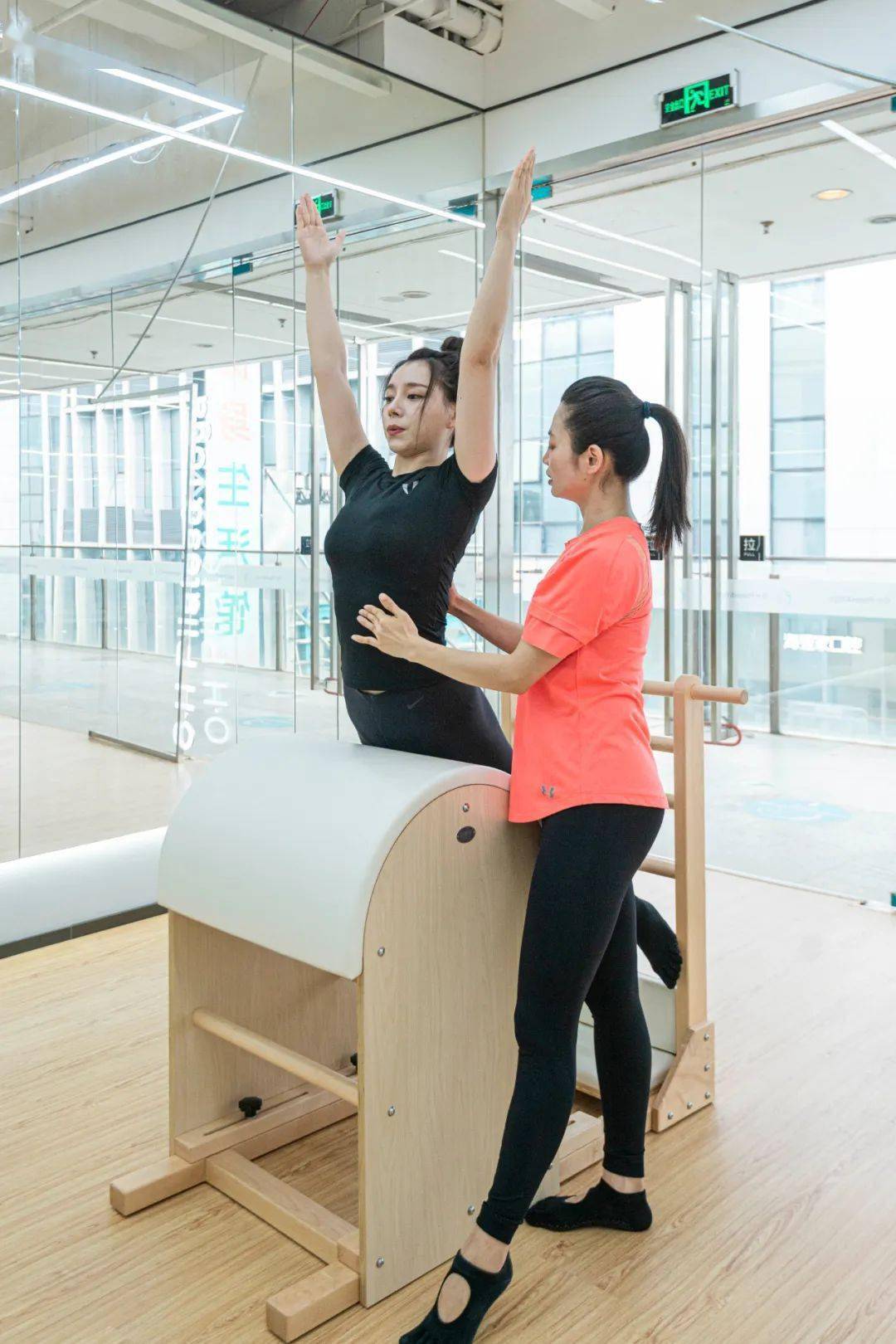 普拉提|“乘风破浪的姐姐们”疯狂痴迷？福州这家“大长腿训练场”我pick了！