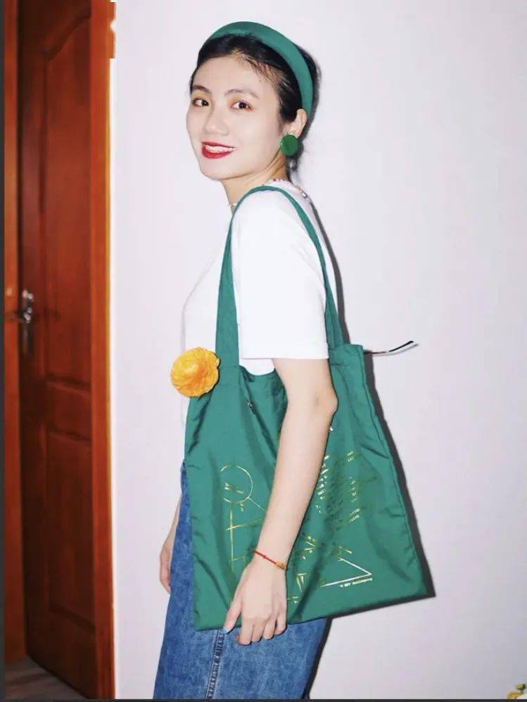 下巴|圆脸的赵丽颖、赵露思都在凹的“娇憨感”，让你男女通杀！