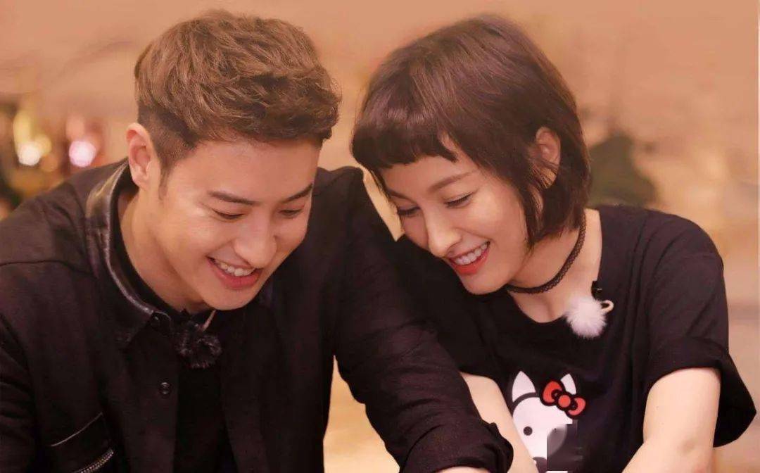 祛痘|30秒get医美“刷酸” ，从此和痘痘大毛孔形同陌路！