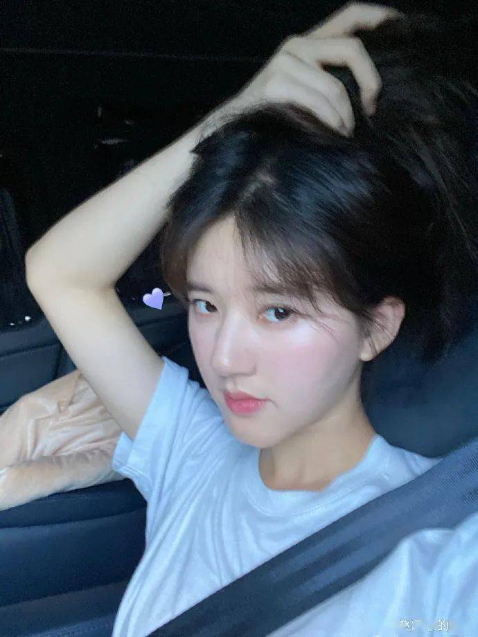 肌肤|金晨、沈月带着《元气水润肌养成秘籍》向你招手！