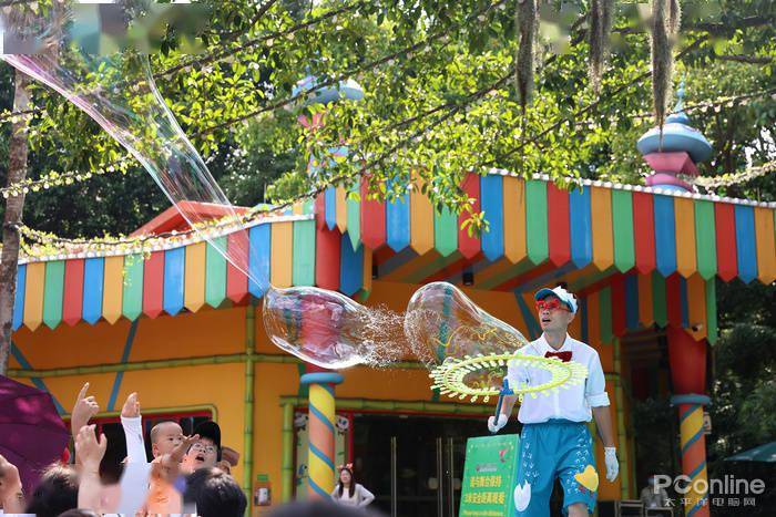 慢动作|2.6w还买不到？EOS R5玩8K视频，高端PC直接崩