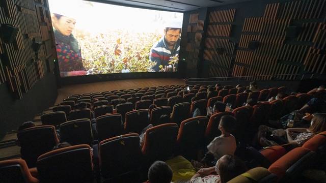 企业|2.5万亿元真金白银！减税降费助企业活下来、发展好