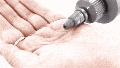 头发|堪称史上最快的懒人法宝，8秒干枯的发质立马变身柔顺、飘逸、有弹性的“绸缎发”？！