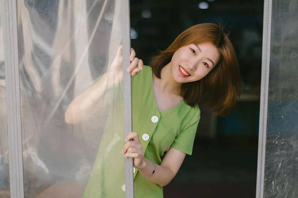 照片|我带妹子在脏、乱、差的「菜市场」拍了组照片，结果......