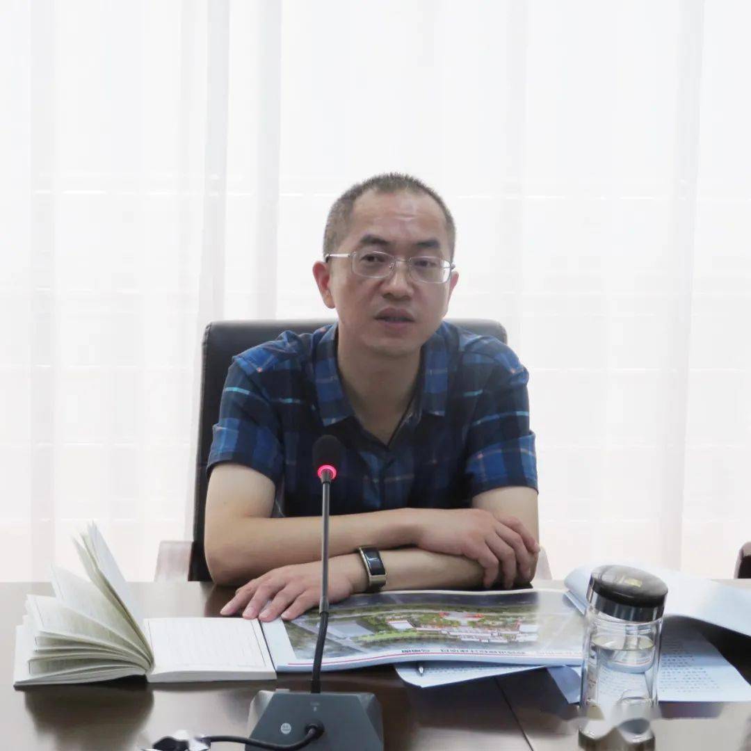 龙世胜听取营山县委党校工作汇报