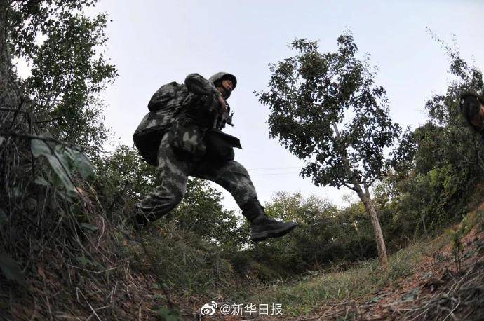 花木兰|军校一年，“花木兰”这样擦亮“颜值”