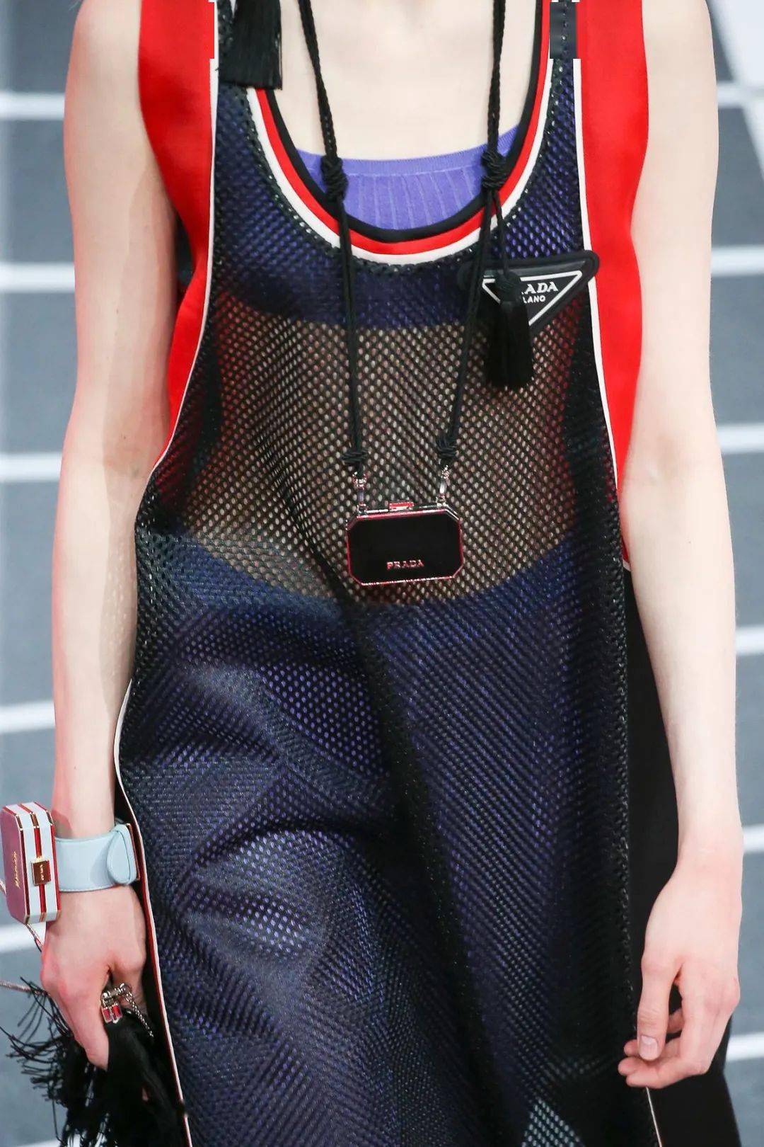 女装|2021春夏流行趋势，8大女装细节，你不可不知！