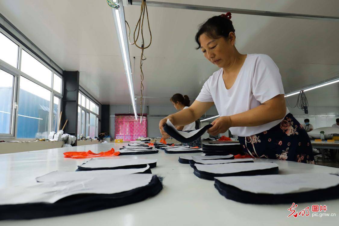 遵化|河北遵化：农村妇女扶贫车间就业增收