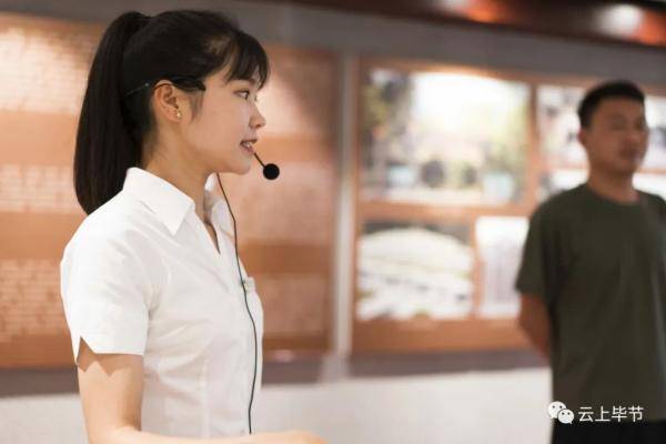 曾是|真美！贵州这位小姐姐曾是“麻辣女兵”，如今华丽转身