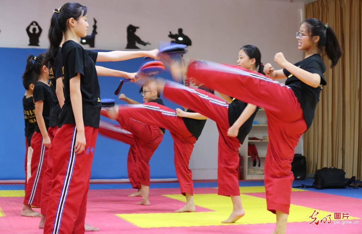 沂南|山东沂南：暑假学“艺”忙