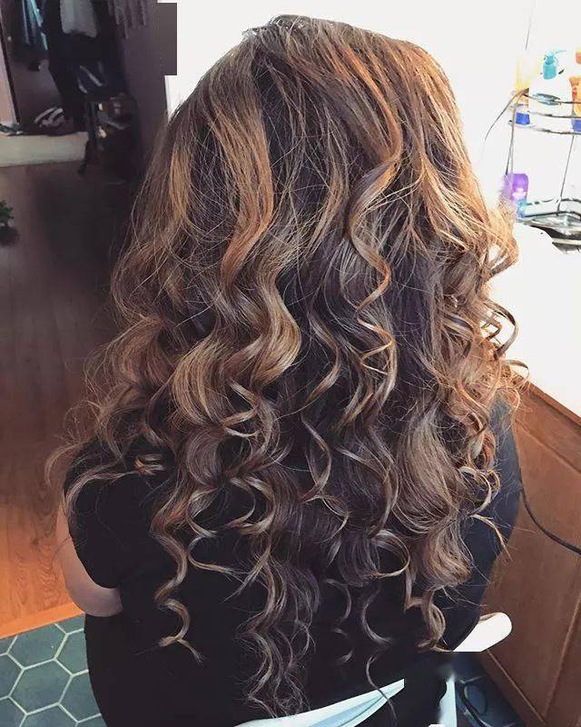 女儿|生个女儿，就要这样扎头发，又美又仙羡慕skr人！