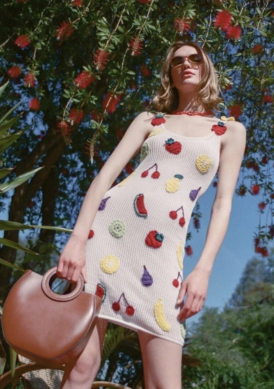 水果|2020夏天最流行的“果汁系穿搭”，复古优雅，太上头了！！