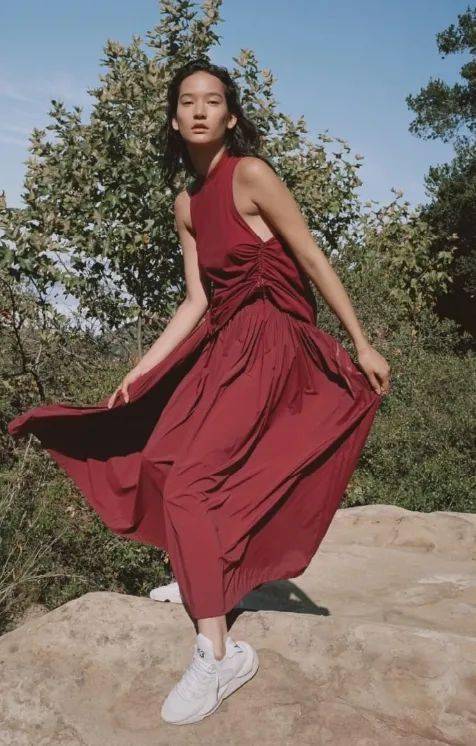 女装|2021春夏流行趋势，8大女装细节，你不可不知！