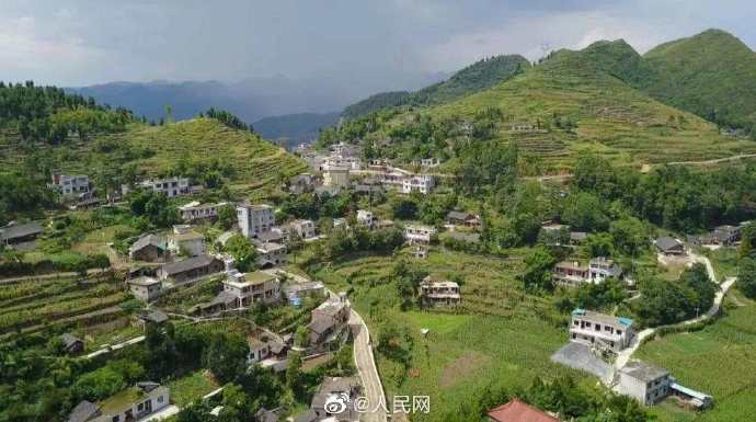 新田村|贵州新田村平均每年出50个大学生