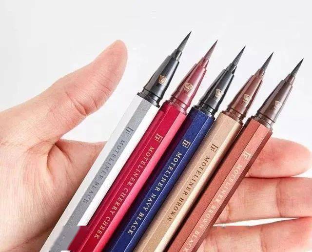 雀斑|跟姐姐比辣，是我输了……