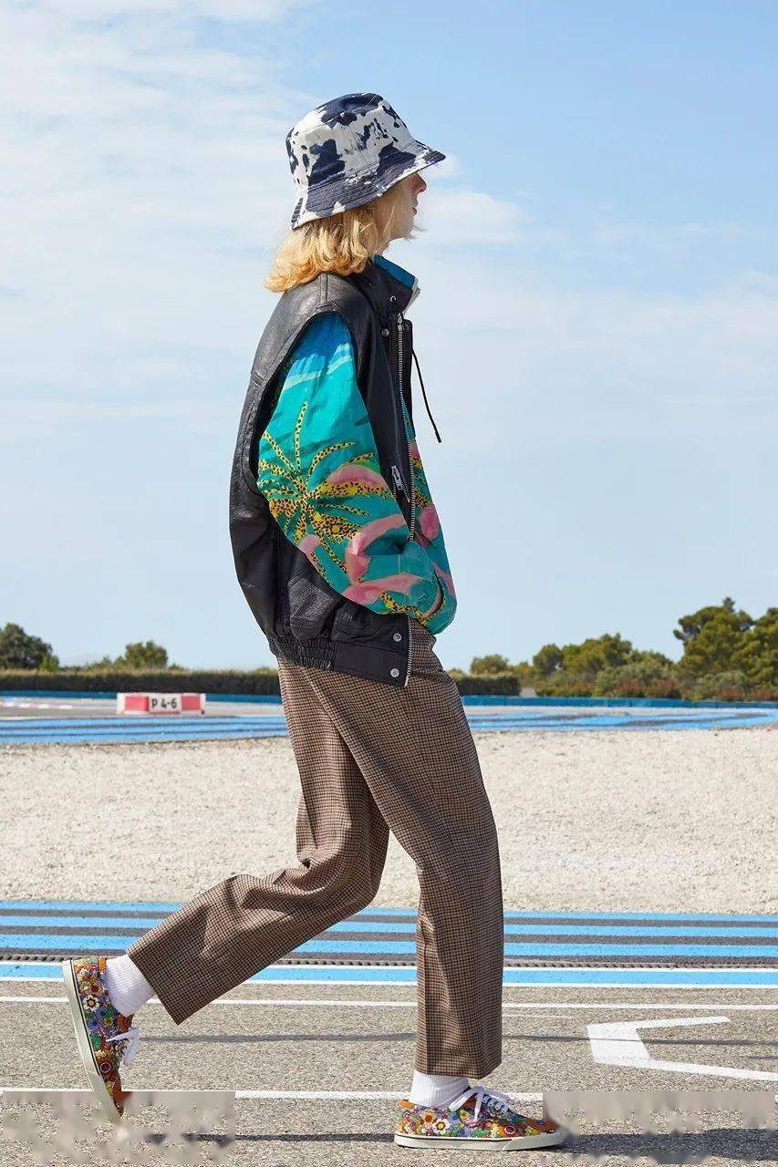 Heron|2020Q2最火品牌一览 | Heron Preston出任电竞顾问 | 陈冠希最新杂志封面