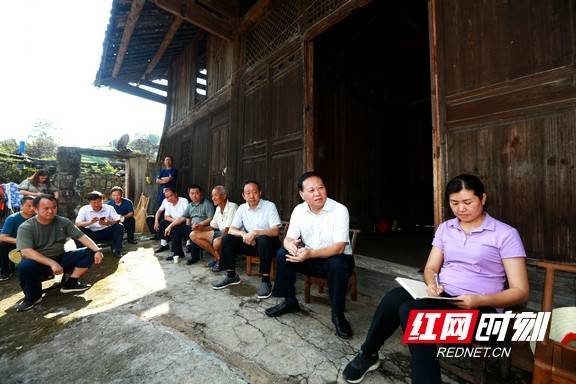 群众|叶红专：做好救助帮扶和灾后重建 不让一名群众因灾致贫返贫