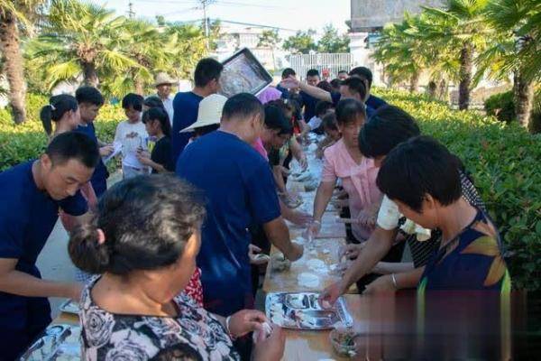 生产|安徽安置点里，河南救援队帮助群众恢复生产生活