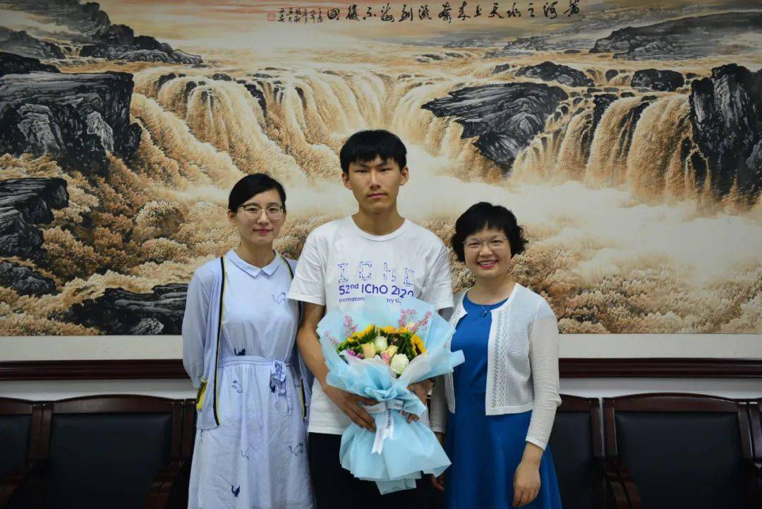 化学|这个大男孩诠释了为什么学霸就是学霸！保送清华、化学奥赛世界第四