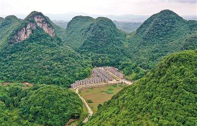 白石岩村靠山吃饭 小山村有了"周末经济"_手机搜狐网