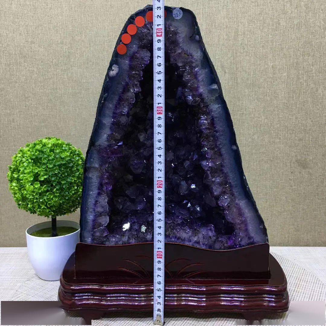 钻石|世界上最著名的三件珠宝首饰!其中一件历经四代英国皇室!