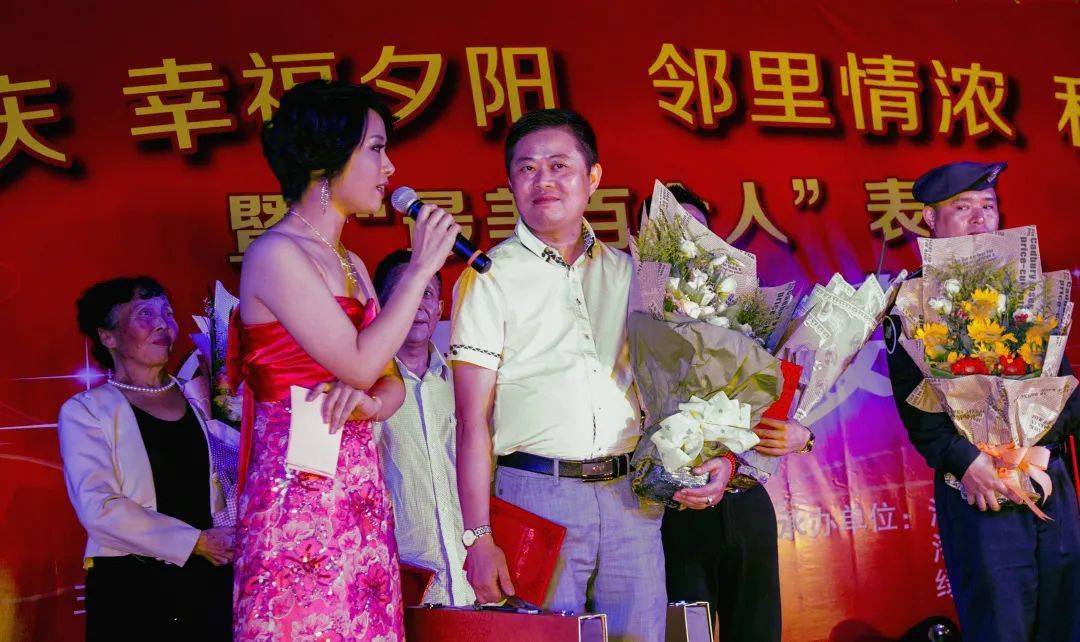 海宁2020年上半年gdp_海宁城管2019年图片