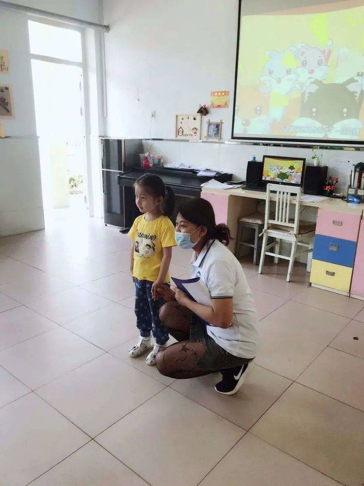 展播|作品展播 | 芙蓉园里忙碌着的“爱心天使”