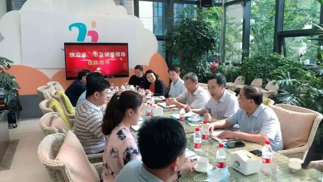 社区人口普查主题党日活动