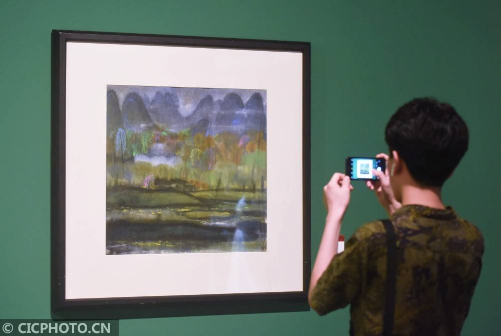 向史而|浙江杭州：“向史而新——浙江百年水彩画作品展”开展