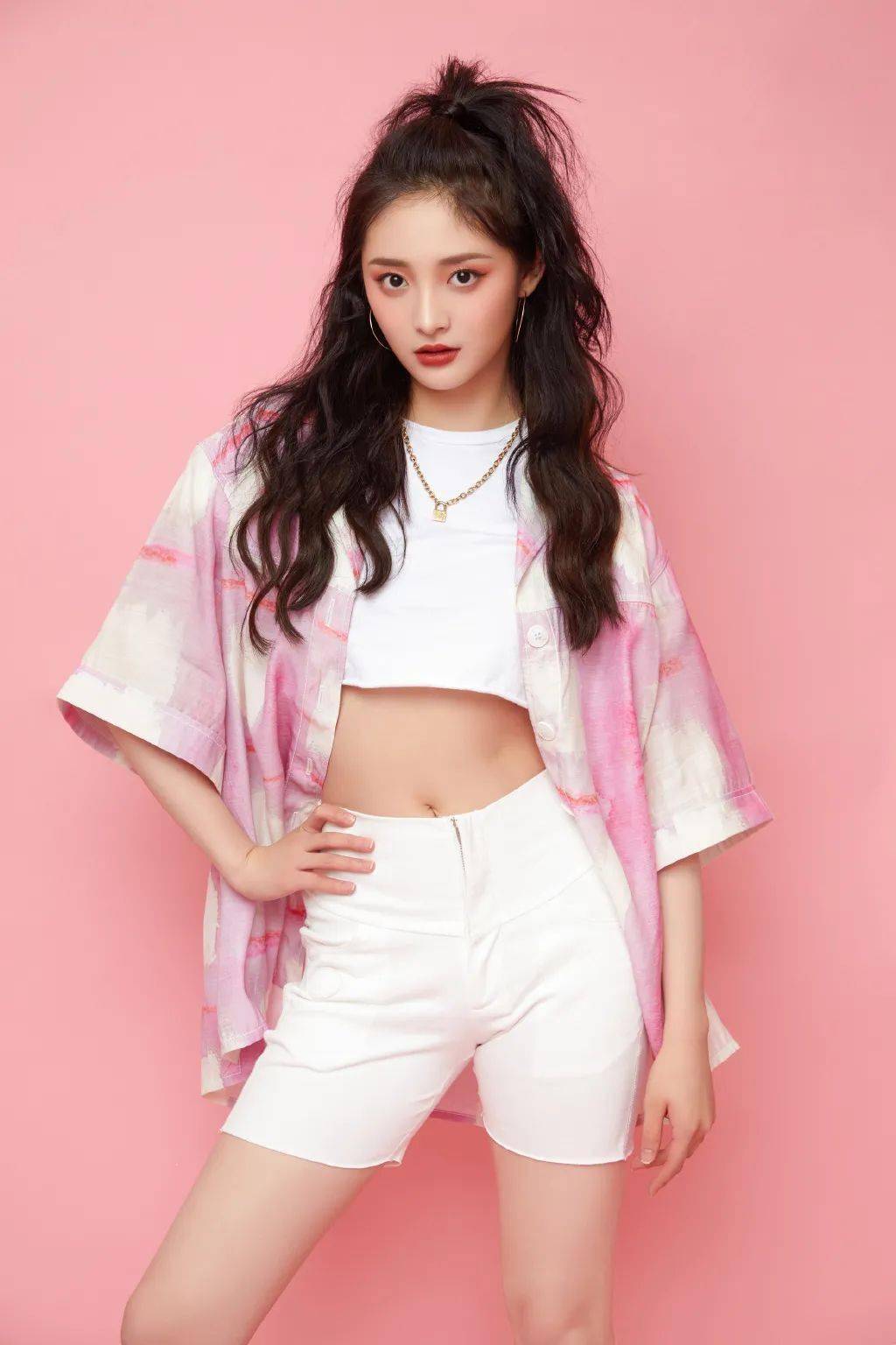 羊毛|Angelababy生图美绝 路人都会疯狂保存的水平！