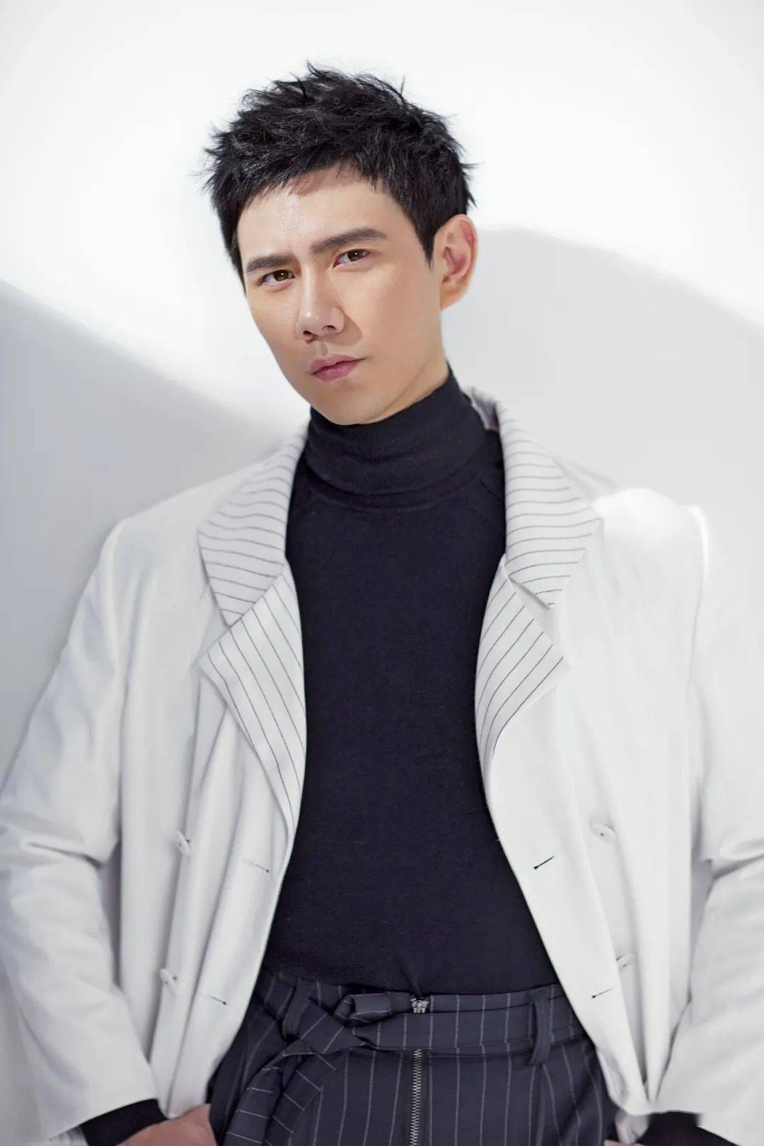 从“打动自己”到“打动观众”，蔡宜达凭何靠