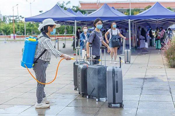 高校|暑假即将结束！贵州等多地确定开学日期，部分高校已开学