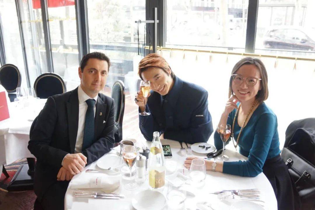 眼神|大开眼界，之后的风景是迷人还是危险？