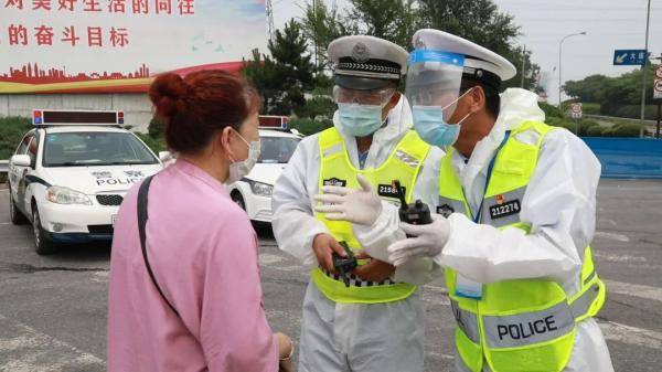 疫情|“妈妈病了，我好怕......” 他们15天没回家了！