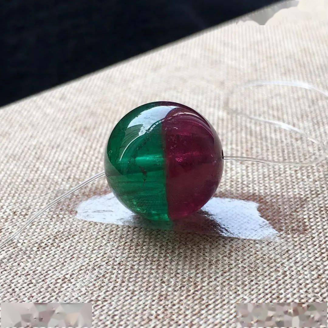 子和|布达拉宫用了多少吨金子和珠宝用来装饰呢？说出来你都不敢相信