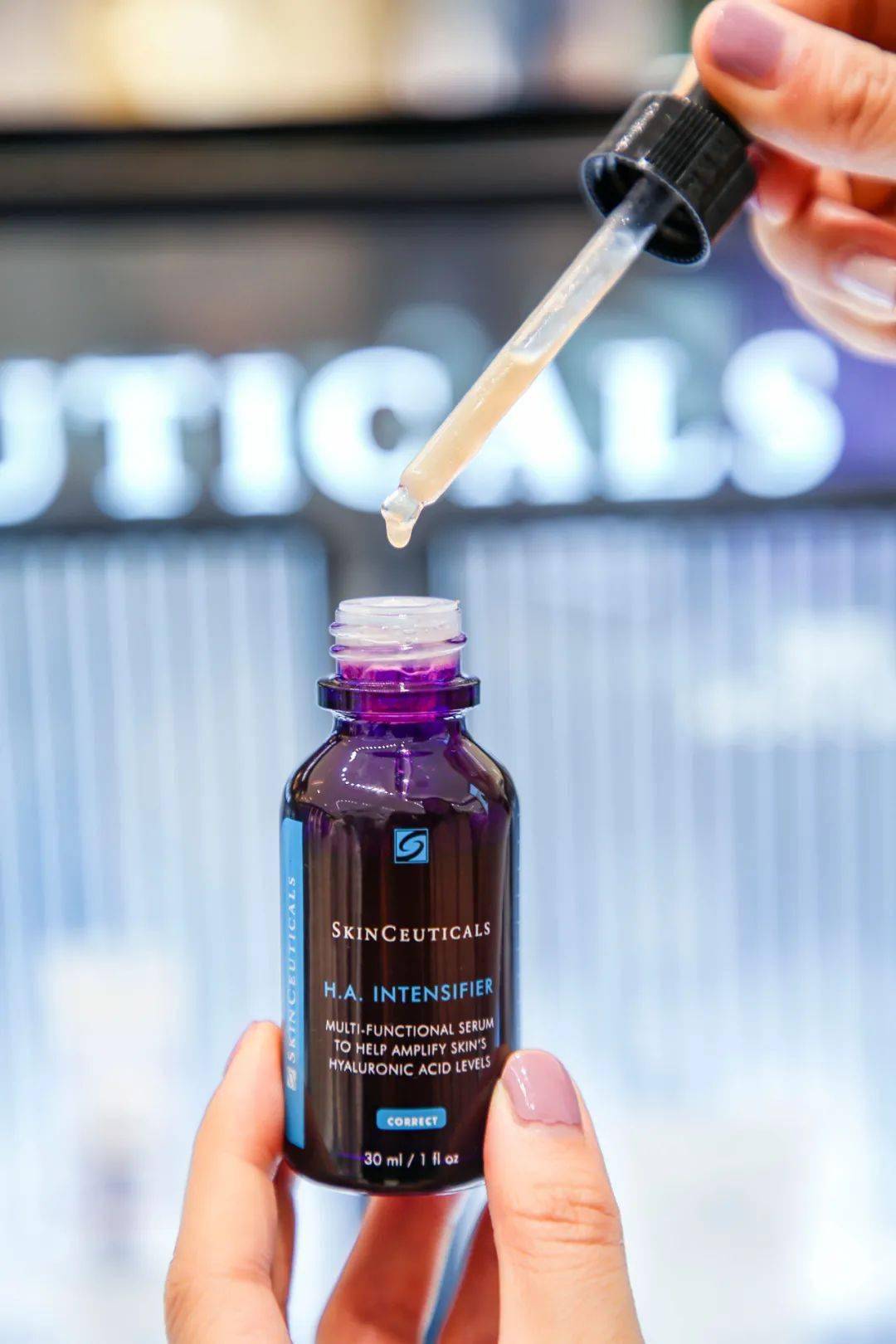 空降|心动警告！护肤界大魔王空降钟楼，一秒唤醒你的少女肌！