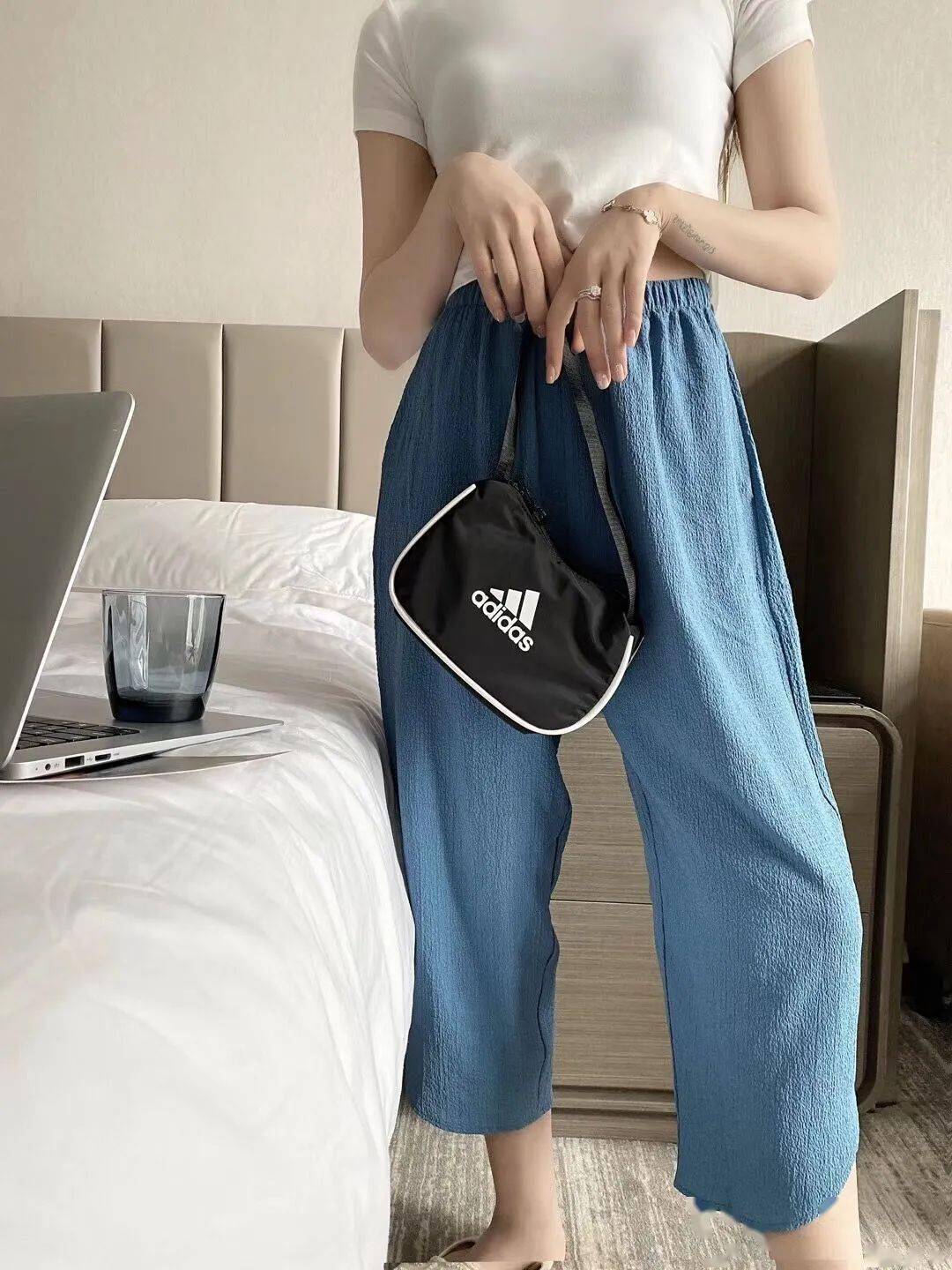 仙女|买一赠一!今夏超好穿的仙女花苞裤!藏肉、遮肚、显腿长