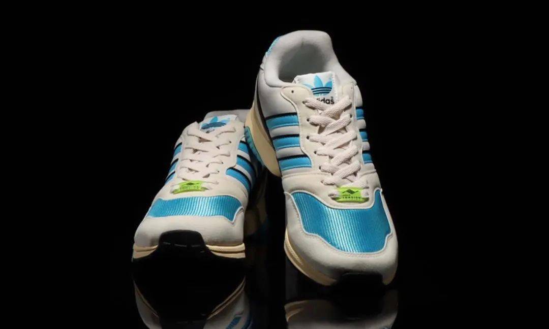 经典|ULSUM丨复古风格与经典技术融合的典范