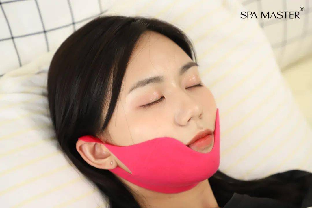 提拉|明星都在用的V脸面膜，有它谁还打瘦脸针！