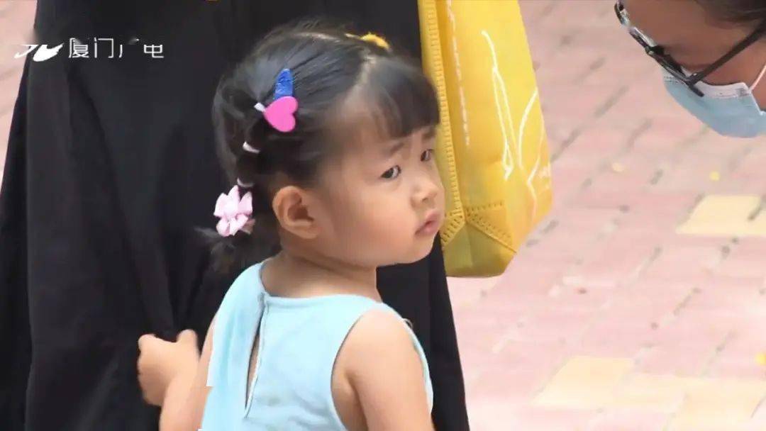 公办幼儿园|直击现场！厦门公办幼儿园今报名，只有一天！又有家长彻夜排队？