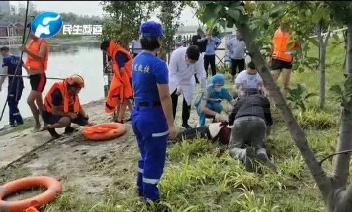 视频戳心！妈妈为救儿子溺亡，儿子痛哭大喊：妈妈，我错了！