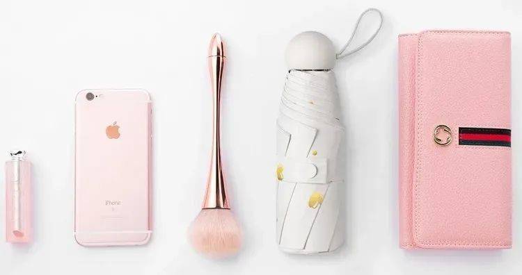 防晒霜|在剧里为了省钱大晒太阳的江疏影，生活中居然坐在车里打伞......