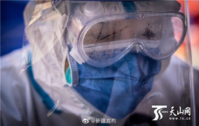 采样|阿勒泰支援乌鲁木齐市核酸采样队：小女孩的一个少先队队礼，感动了我