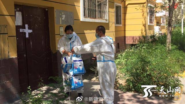 防疫|乌鲁木齐各大社区防疫一线涌现“最强拍档”