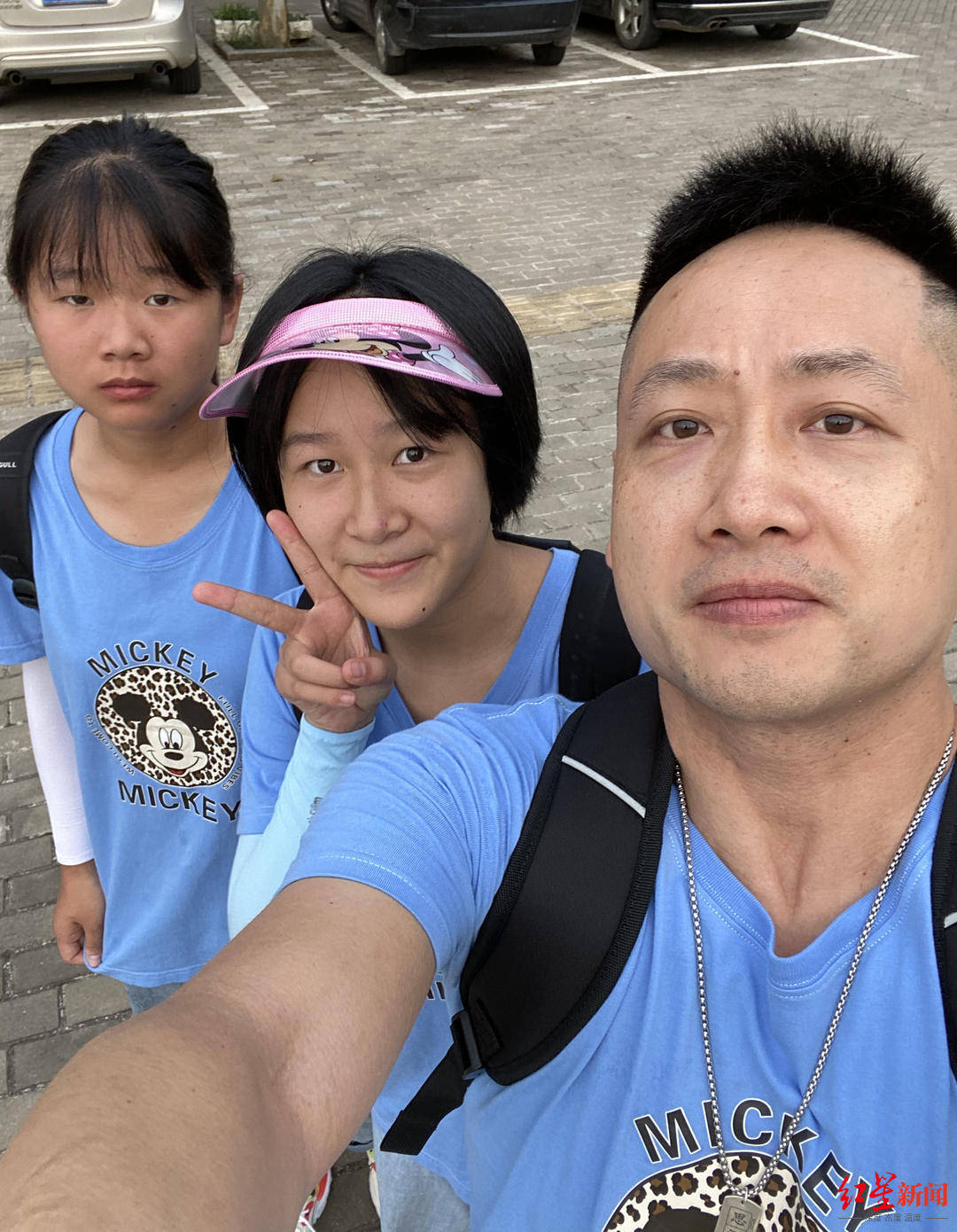 再婚爸爸暑假带女儿18天从安徽徒步到浙江，每年假期父女都相聚网友赞：真好
