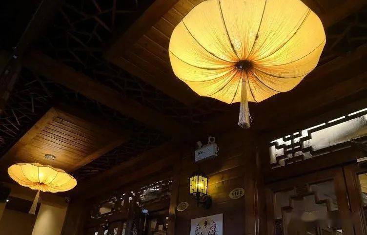 肉汁|我在漳州侨村里吃烧烤！东北烧烤超强阵容！特权价+送酒！晚餐夜宵安排！