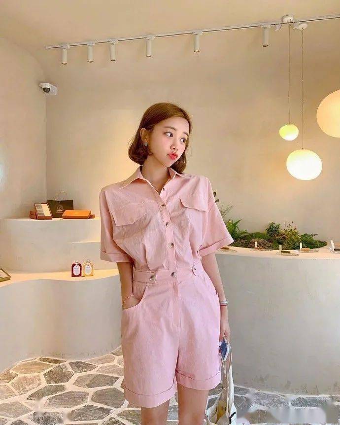 韩系|颜值身材一般的女生，这么穿也太好看了