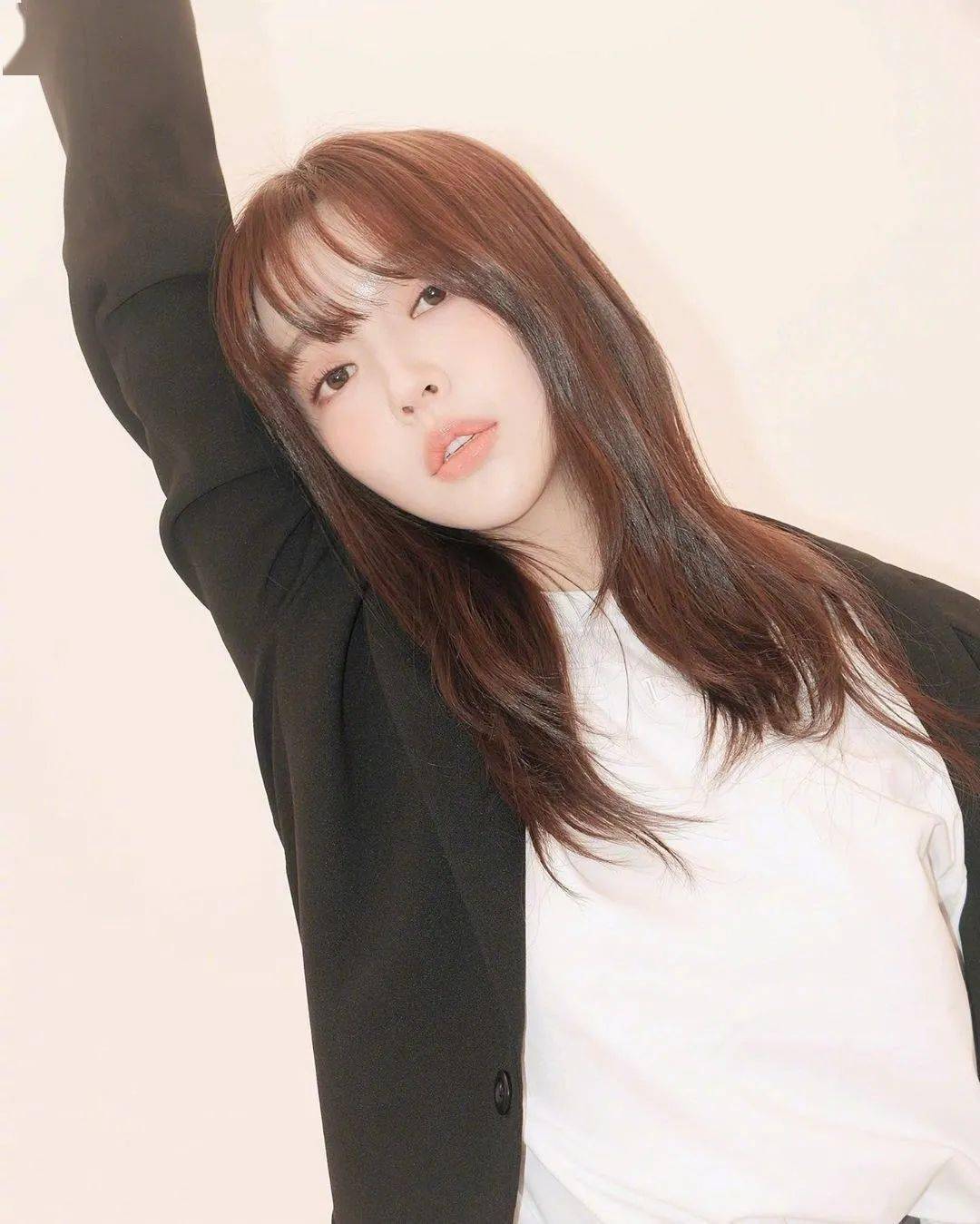 韩系|颜值身材一般的女生，这么穿也太好看了