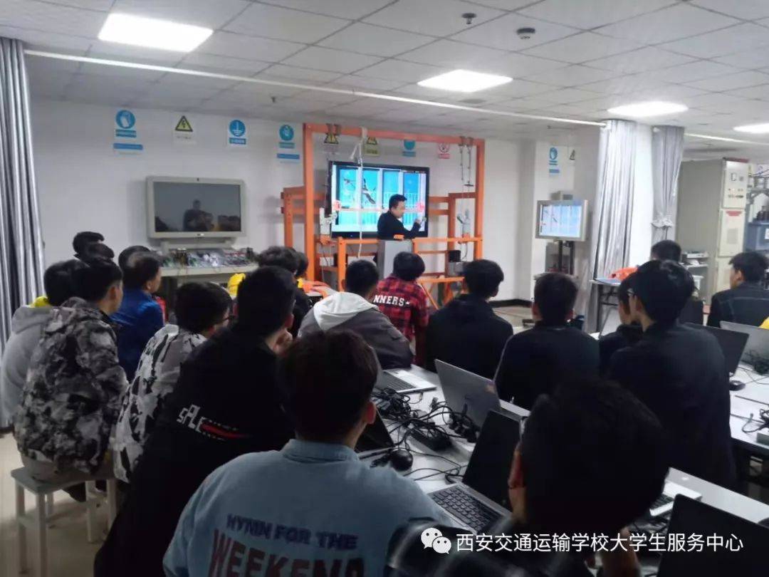 火车司机|补录通知：临沂地区火车司机5名、高铁乘务6名……初高中毕业生可报