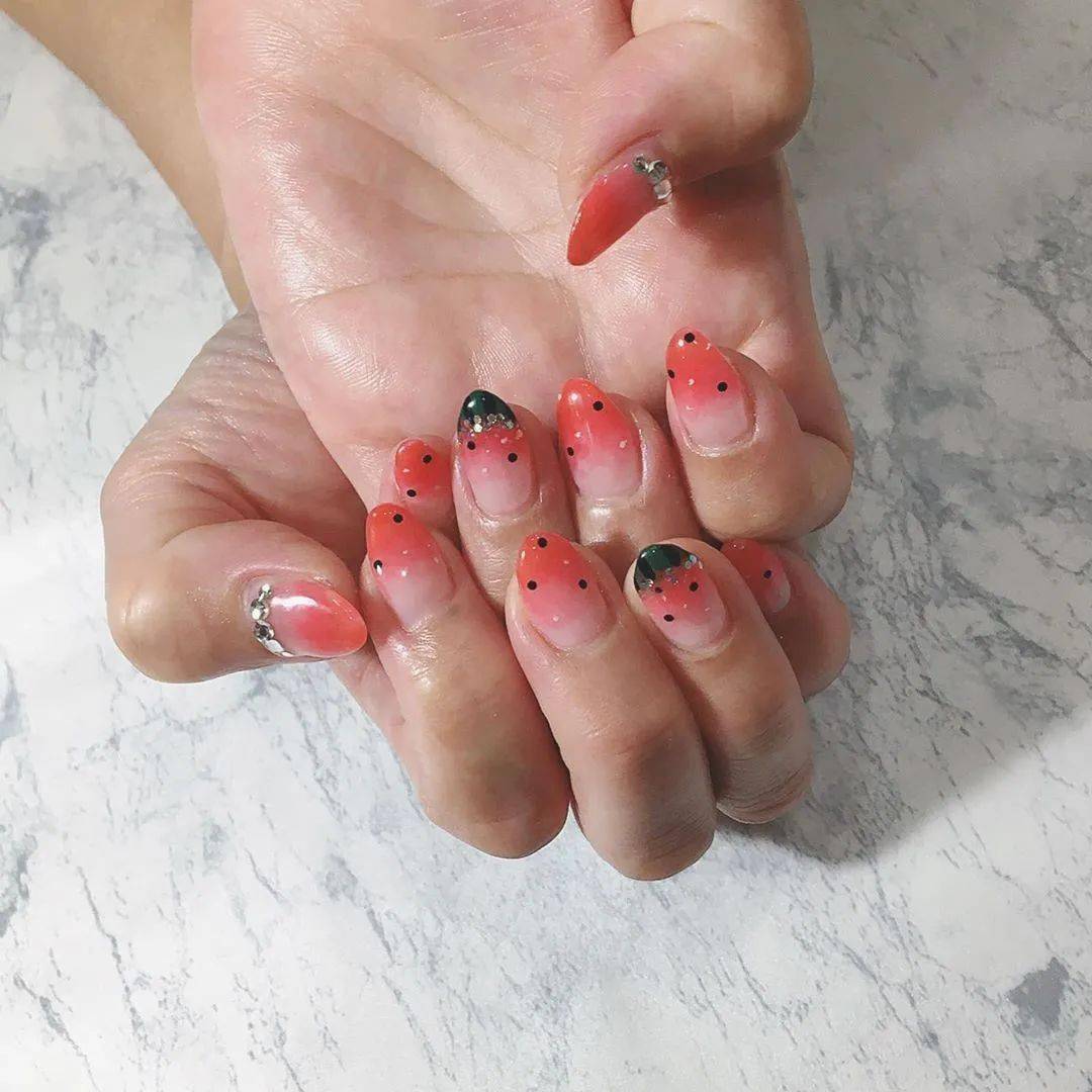 元素|每刻美丨50+例夏季美甲样板